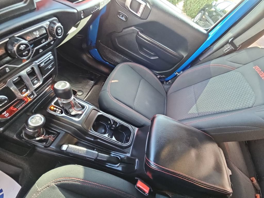 Used 2021 Jeep Wrangler Rubicon AWD/4WD image 19