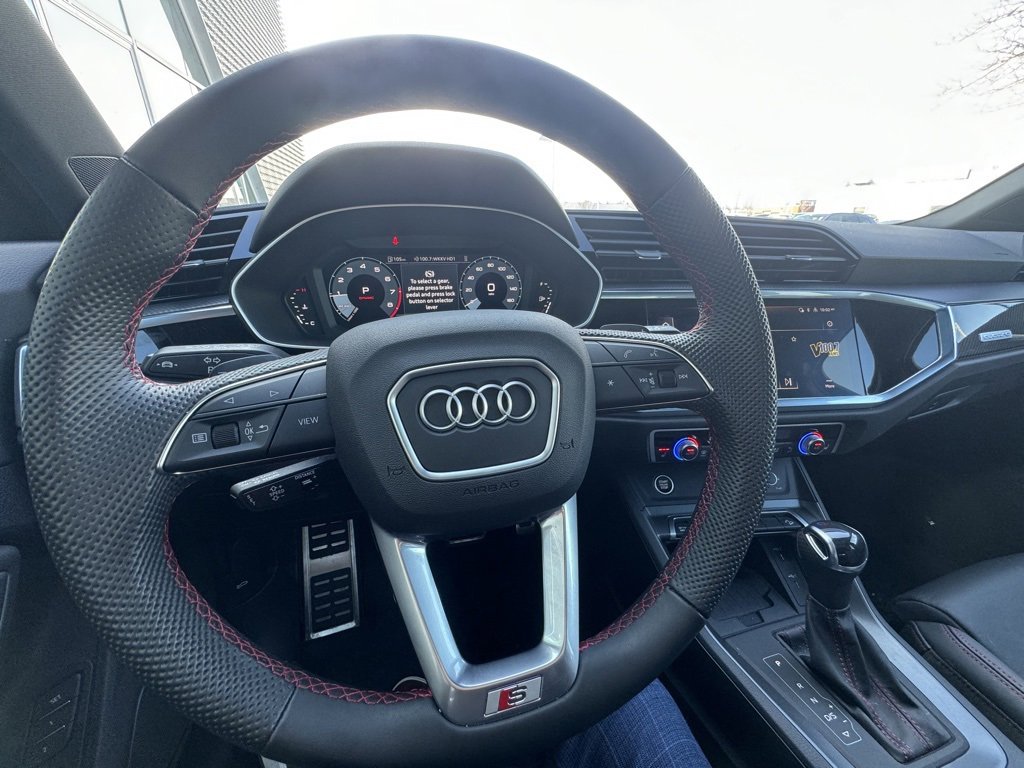 Certified 2025 Audi Q3 2.0T Premium Plus w/ Premium Plus Package image 14