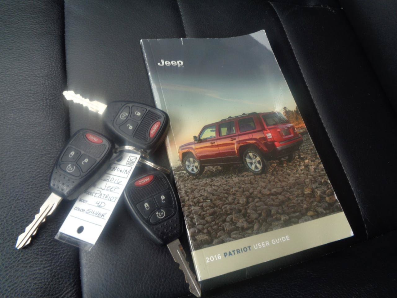 Used 2016 Jeep Patriot High Altitude AWD/4WD image 12