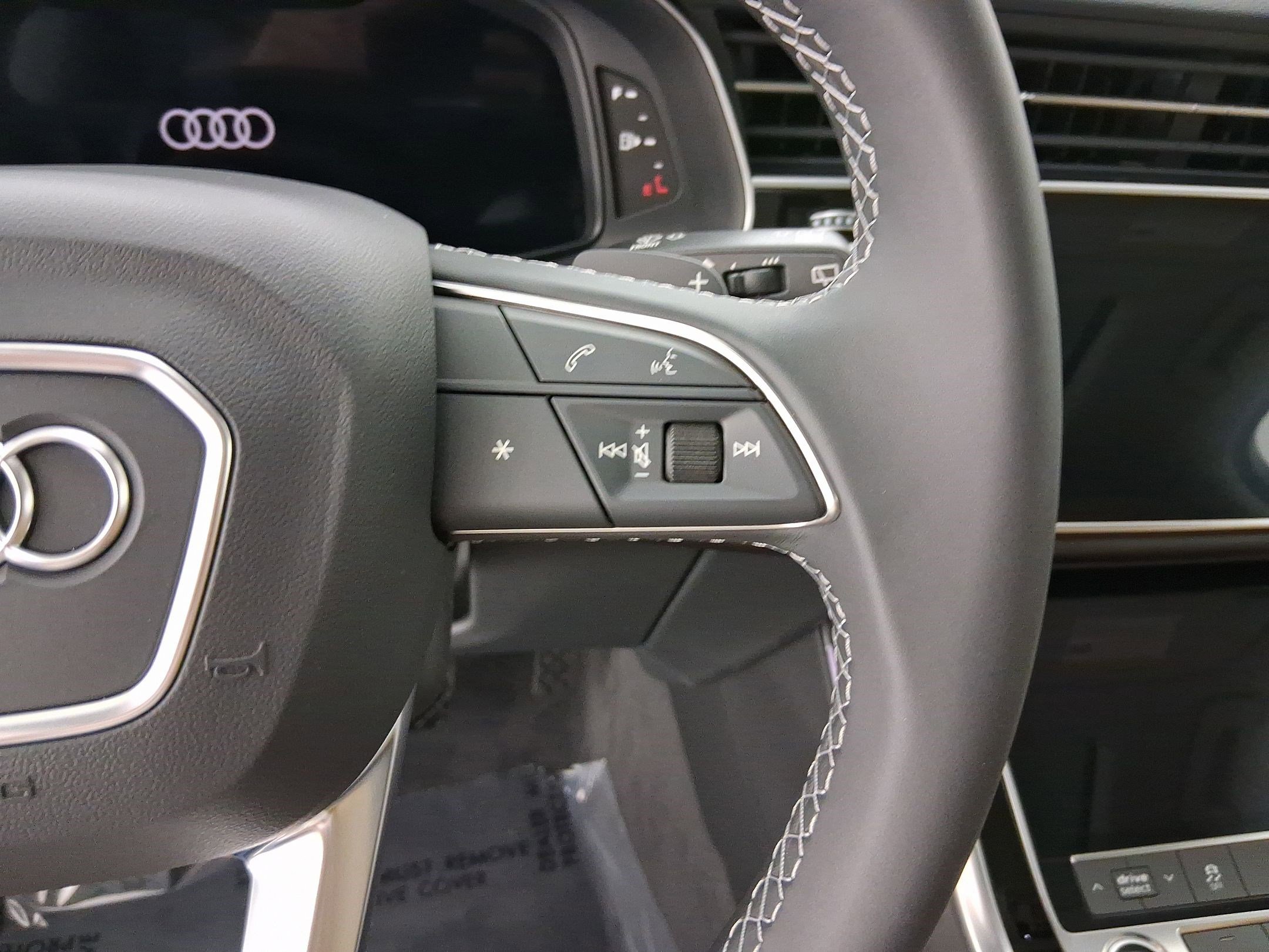 New 2026 Audi Q7 3.0T Premium image 20
