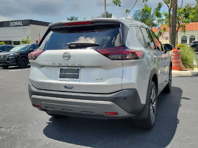 Used 2023 Nissan Rogue SV w/ SV Premium B Package FWD image 4