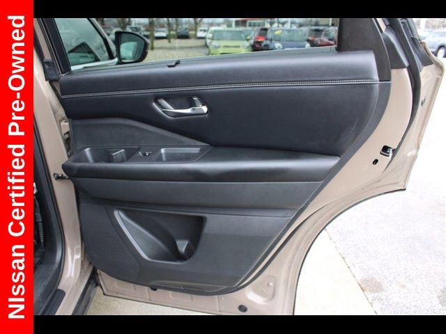 Certified 2023 Nissan Pathfinder Platinum AWD/4WD image 24