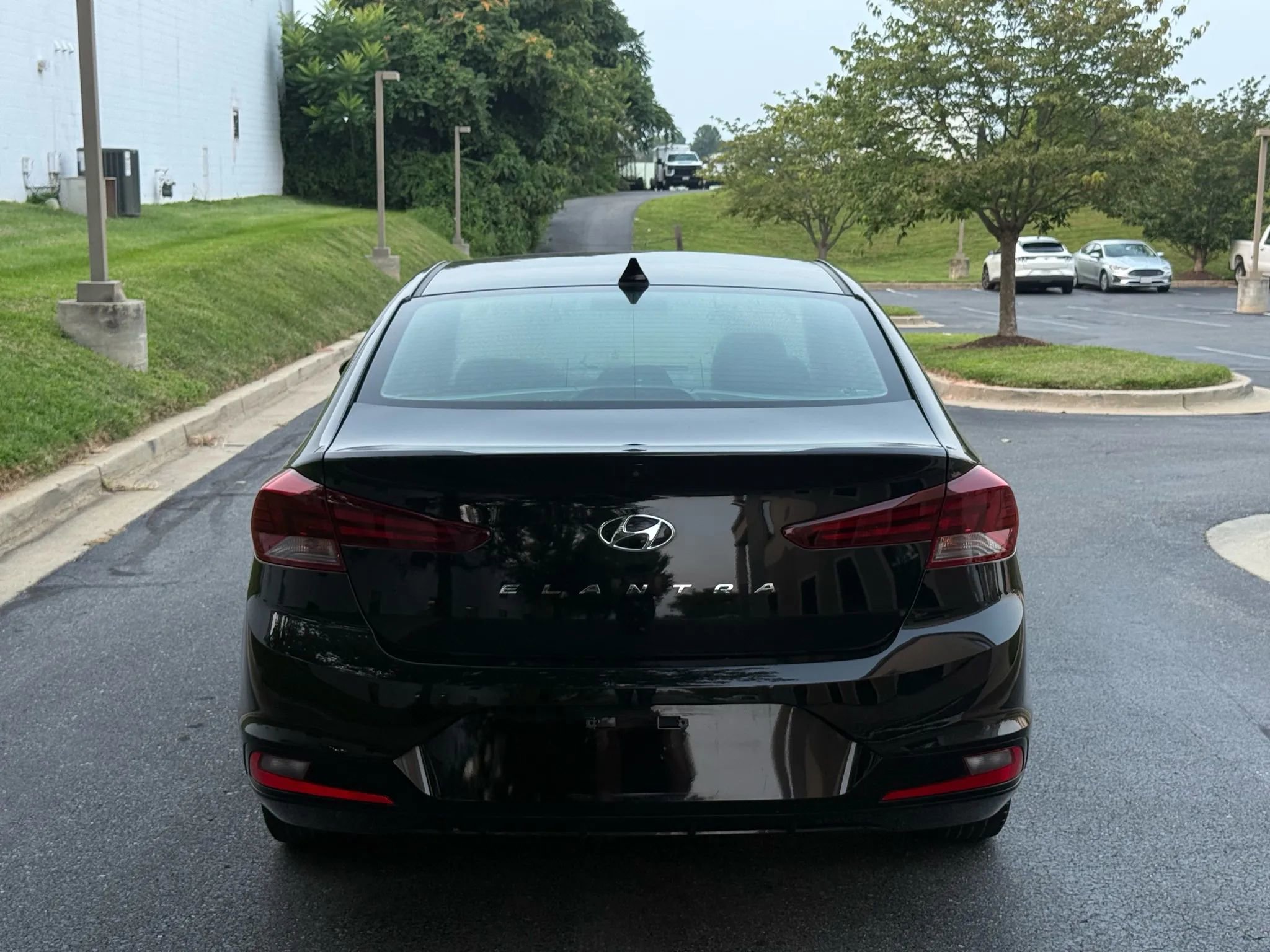 Used 2020 Hyundai Elantra SEL w/ Winter Weather Package image 12