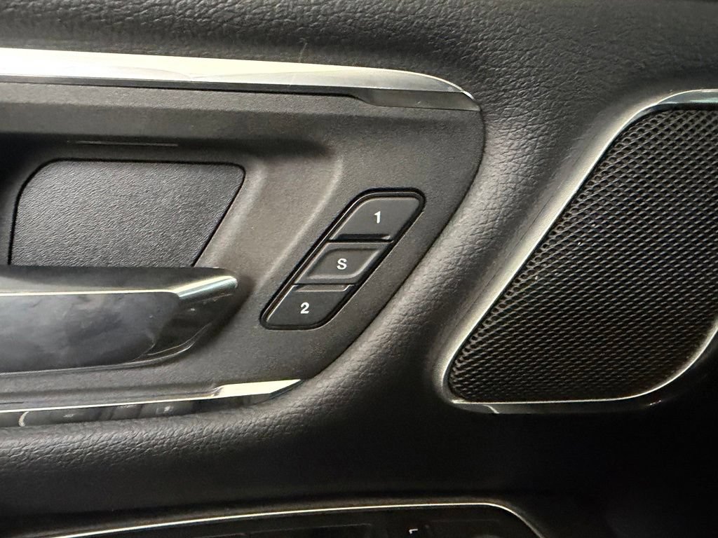 Used 2023 RAM 1500 Laramie RWD image 42