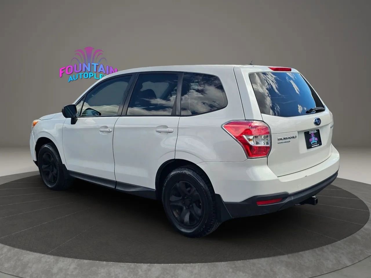 Used 2014 Subaru Forester 2.5i AWD/4WD image 3