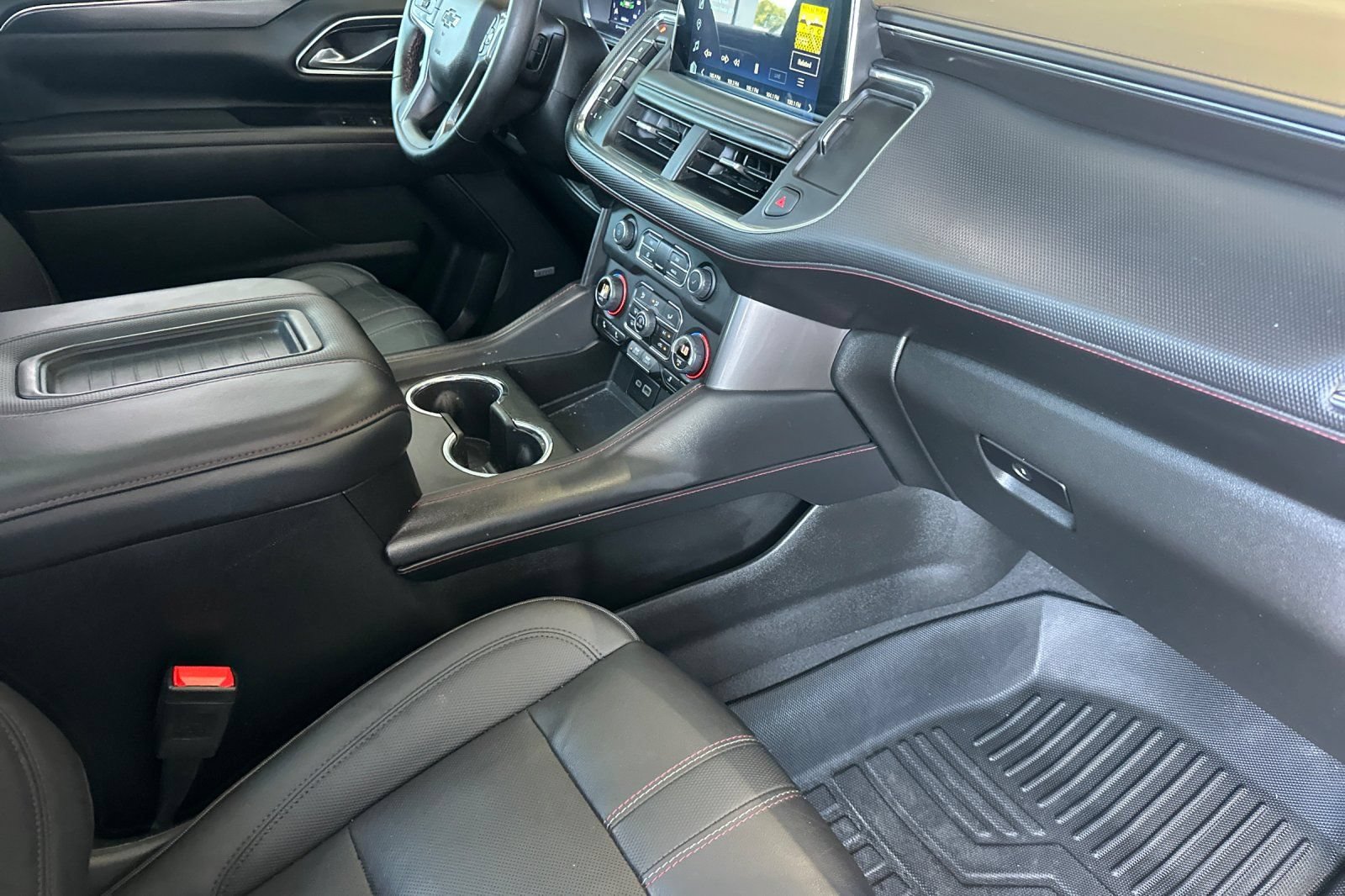 Used 2023 Chevrolet Tahoe RST w/ Luxury Package AWD/4WD image 20