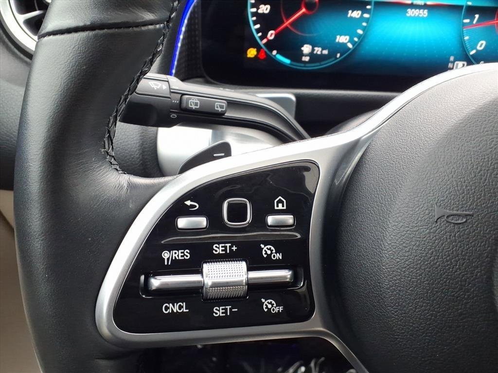 Used 2022 Mercedes-Benz GLB 250 image 22