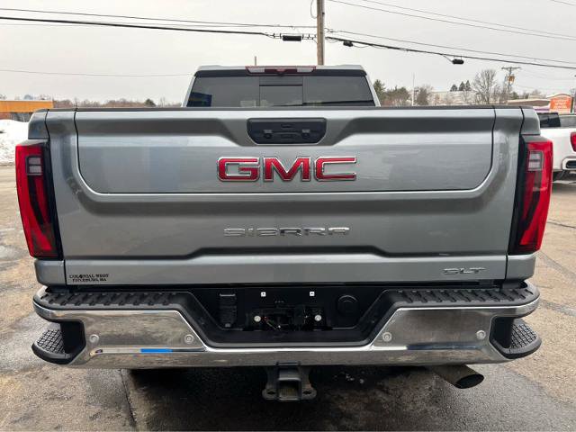 Used 2024 GMC Sierra 2500 SLT w/ SLT Premium Package image 7