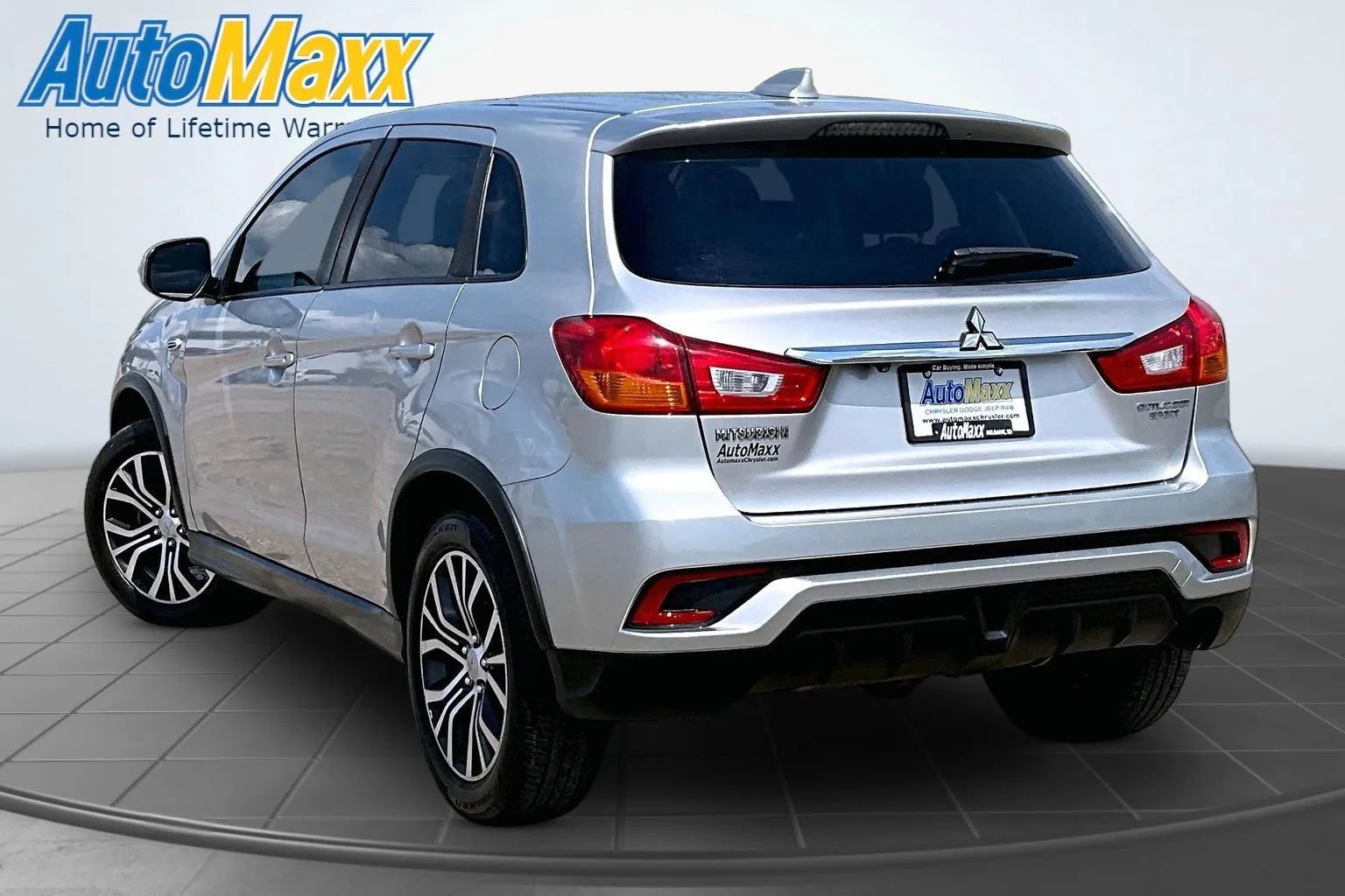 Used 2019 Mitsubishi Outlander Sport ES FWD image 4