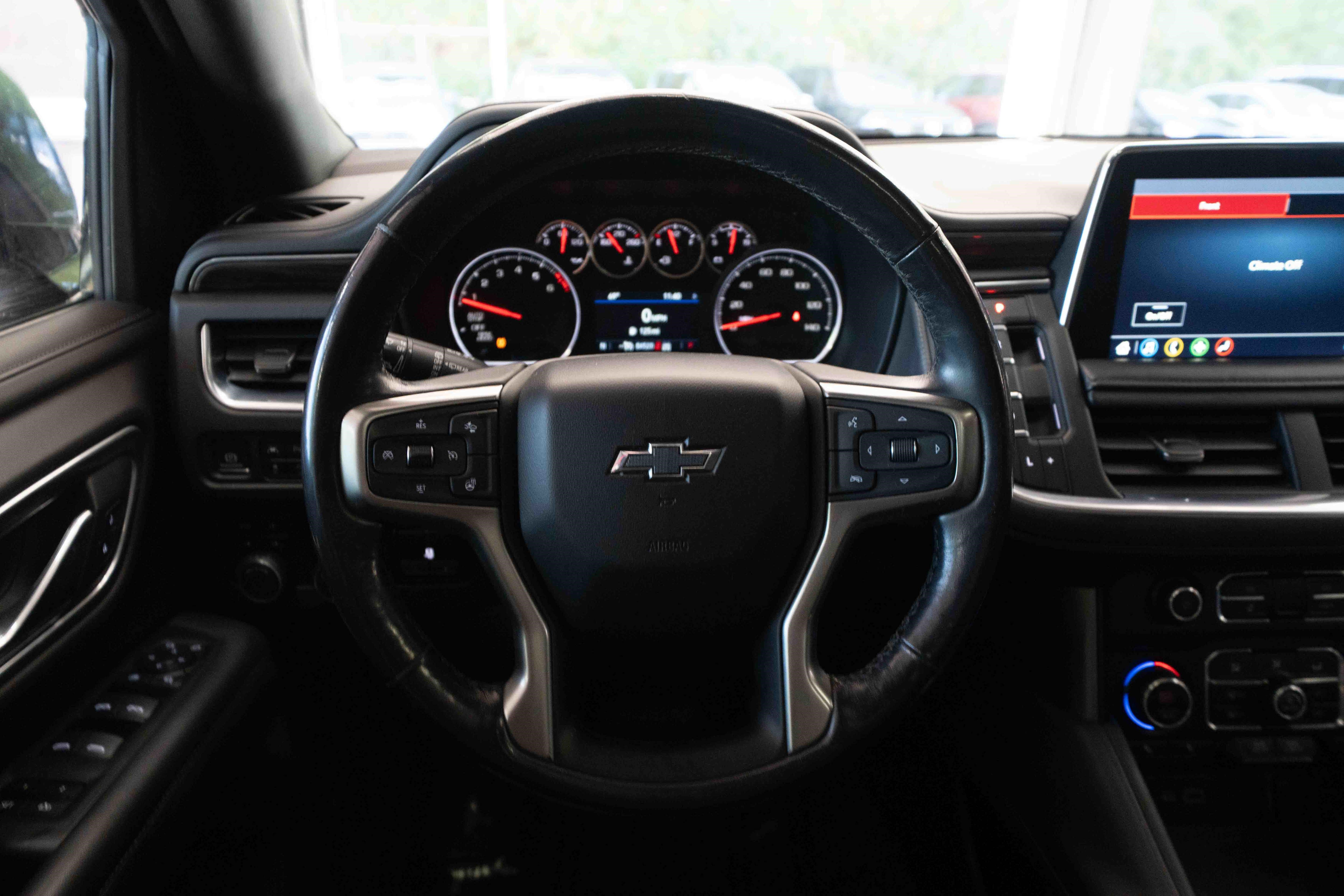 Used 2021 Chevrolet Tahoe Z71 w/ Z71 Signature Package AWD/4WD image 20