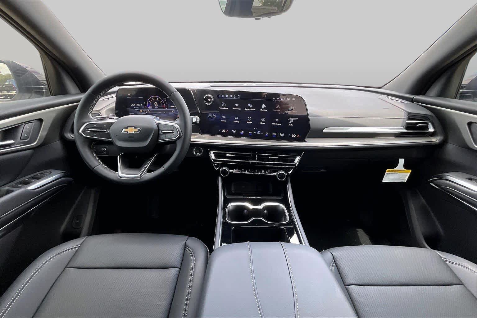New 2026 Chevrolet Traverse LT w/ Driver Confidence Package FWD image 6