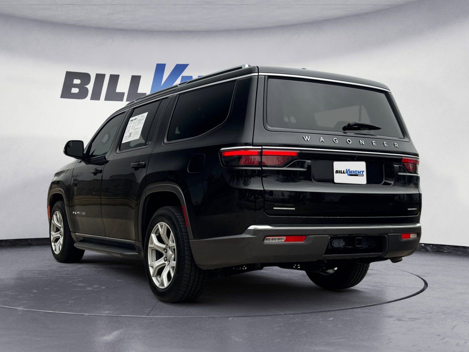 Used 2022 Jeep Wagoneer Series II image 3