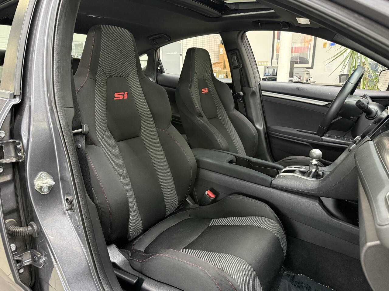 Used 2014 Subaru Impreza WRX Premium AWD/4WD image 17