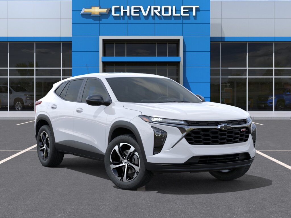 New 2026 Chevrolet Trax RS w/ Sunroof Package FWD image 8
