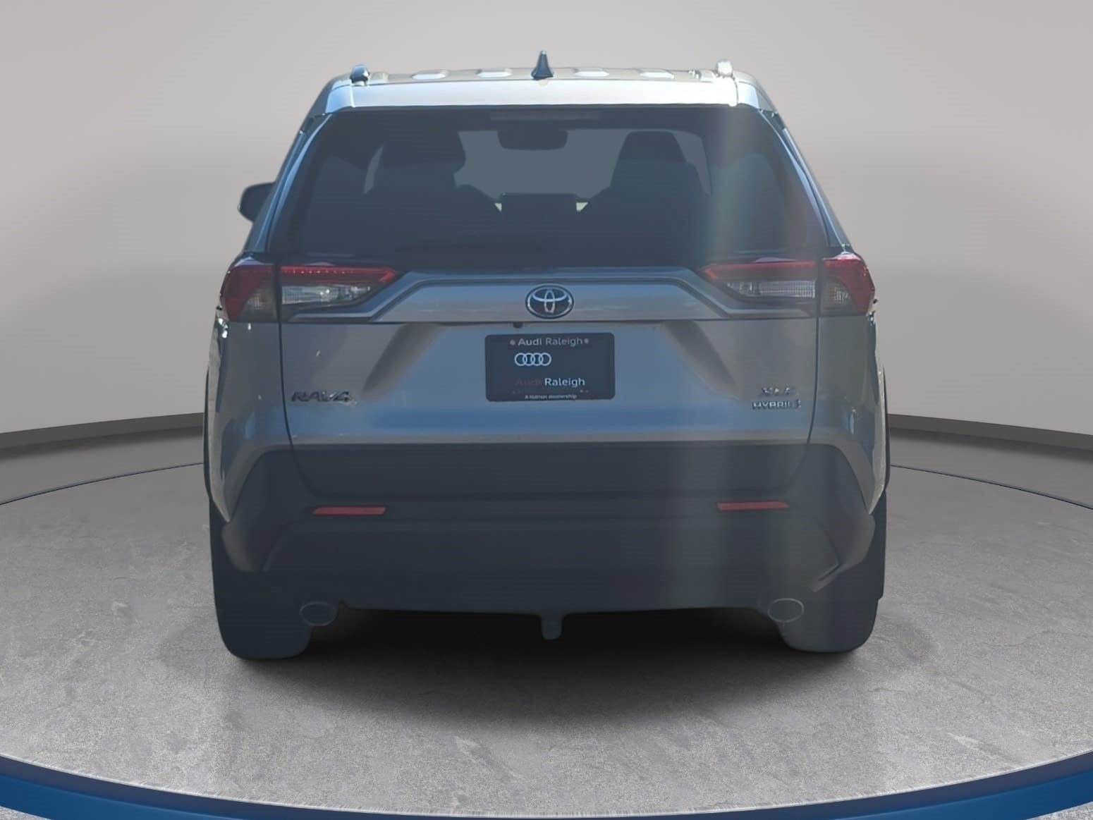 Used 2024 Toyota RAV4 XLE w/ Convenience Package AWD/4WD image 6