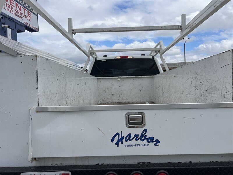 Used 2021 Ford F350 XL w/ Power Equipment Group RWD image 10