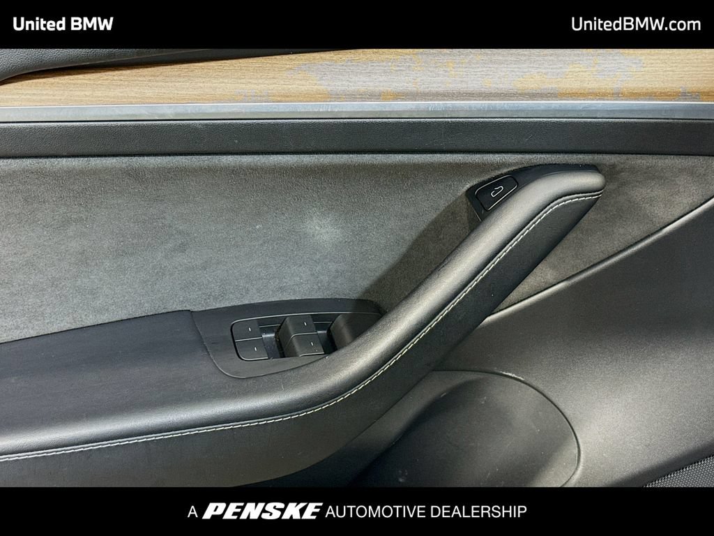 Used 2021 Tesla Model 3 Long Range AWD/4WD image 3