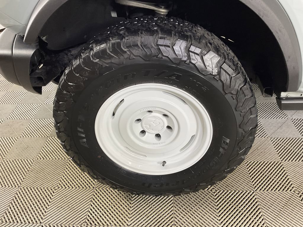 Used 2022 Ford Bronco Badlands image 5