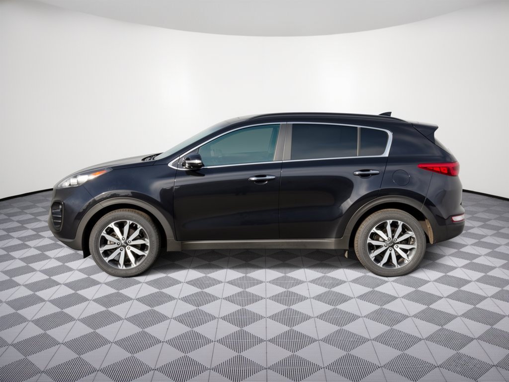Used 2018 Kia Sportage EX w/ EX Premium Package AWD/4WD image 2