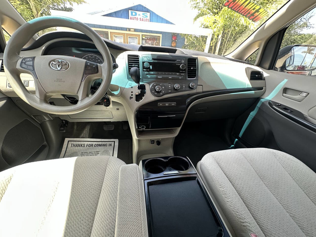 Used 2011 Toyota Sienna LE image 18