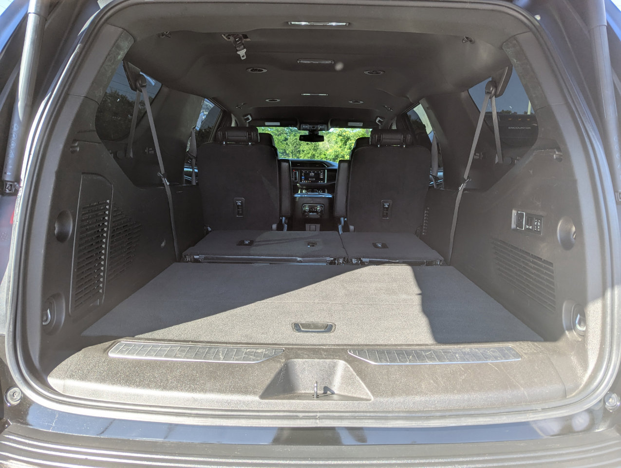 Used 2021 GMC Yukon XL Denali AWD/4WD image 49