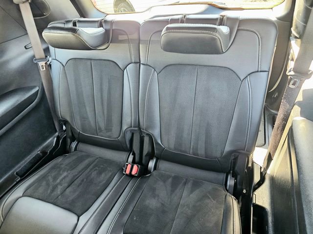 Used 2022 Jeep Grand Cherokee L Laredo image 25