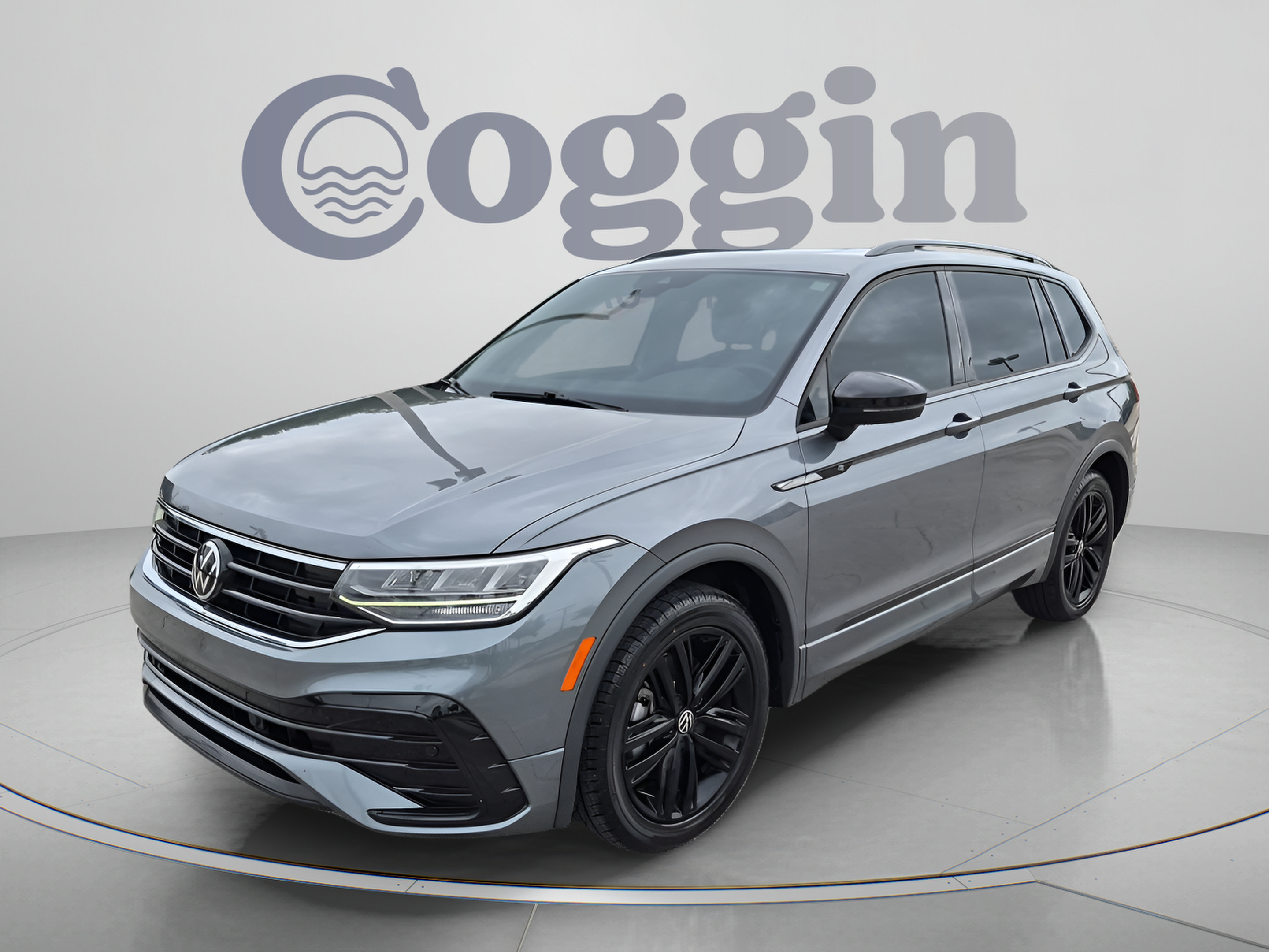 Used 2022 Volkswagen Tiguan SE R-Line