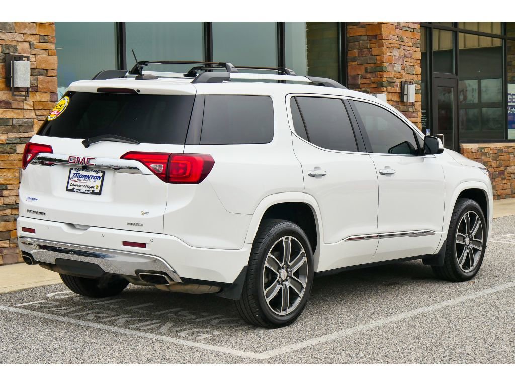 Used 2019 GMC Acadia Denali w/ Technology Package AWD/4WD image 3