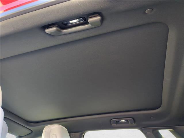 Used 2024 Cadillac Lyriq Luxury w/ LPO, Floor Liner Package image 20