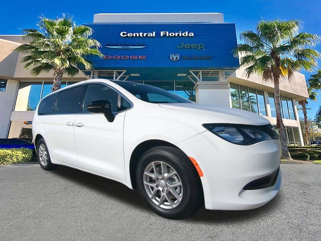 New 2026 Chrysler Voyager LX image 2