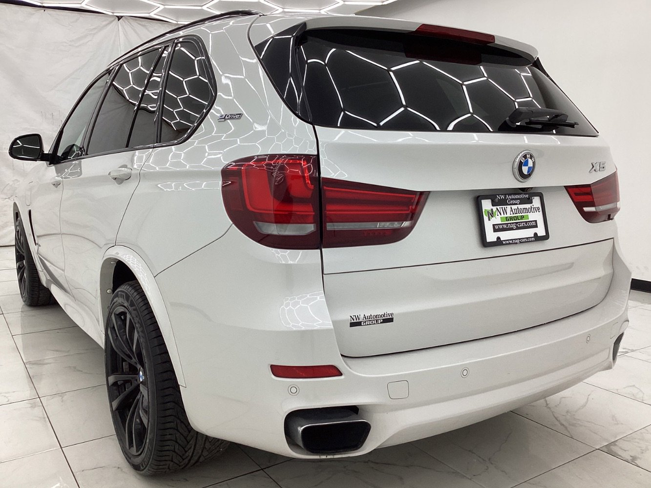 Used 2018 BMW X5 xDrive40e image 9