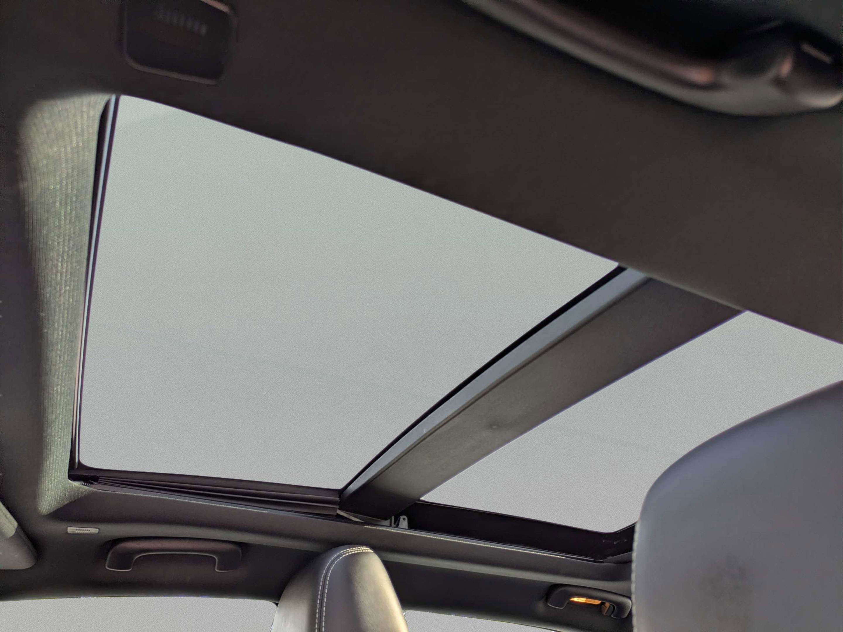 Used 2022 Chrysler 300 S w/ Comfort Group image 24