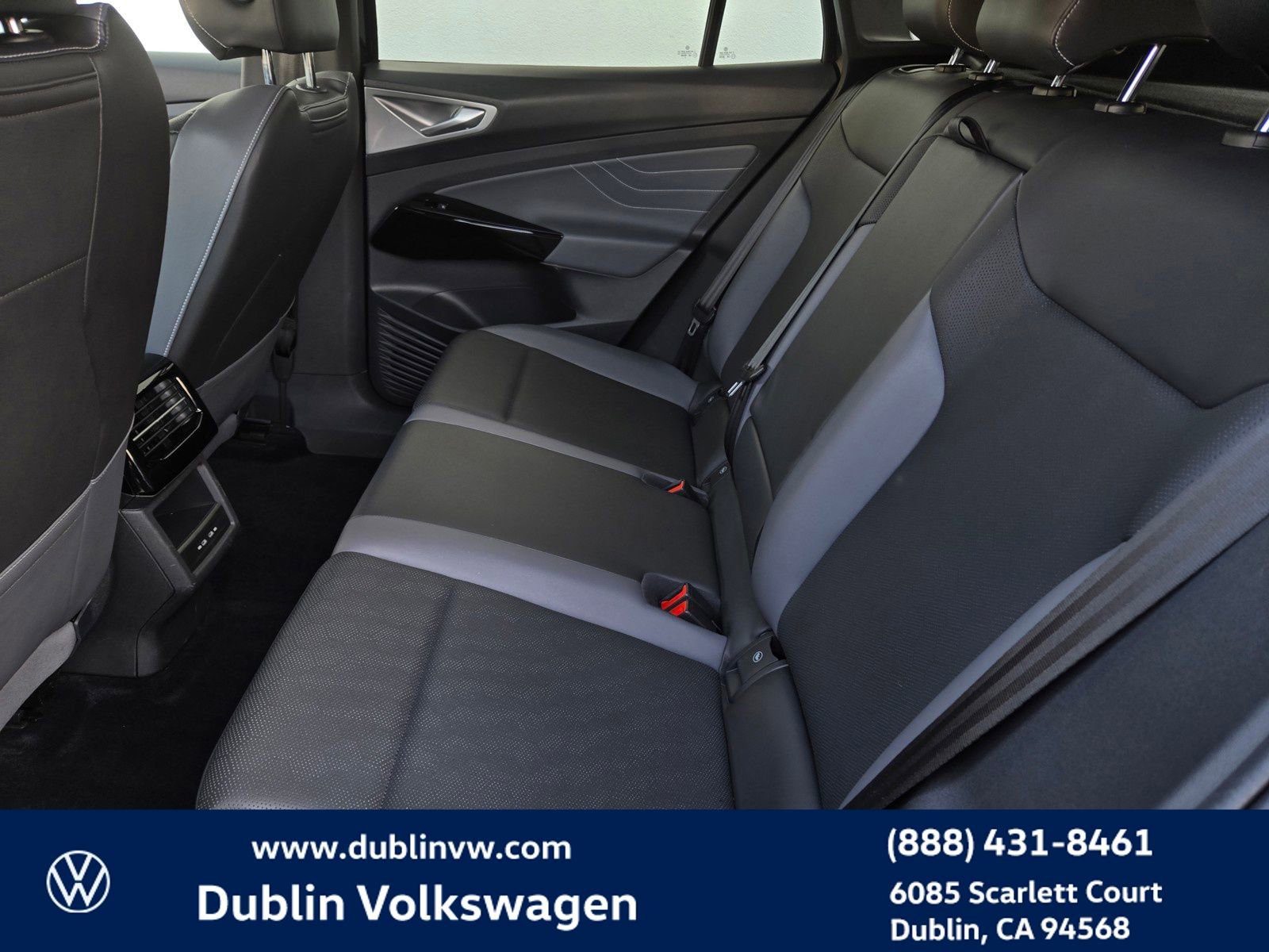 Used 2023 Volkswagen ID.4 Pro S image 12