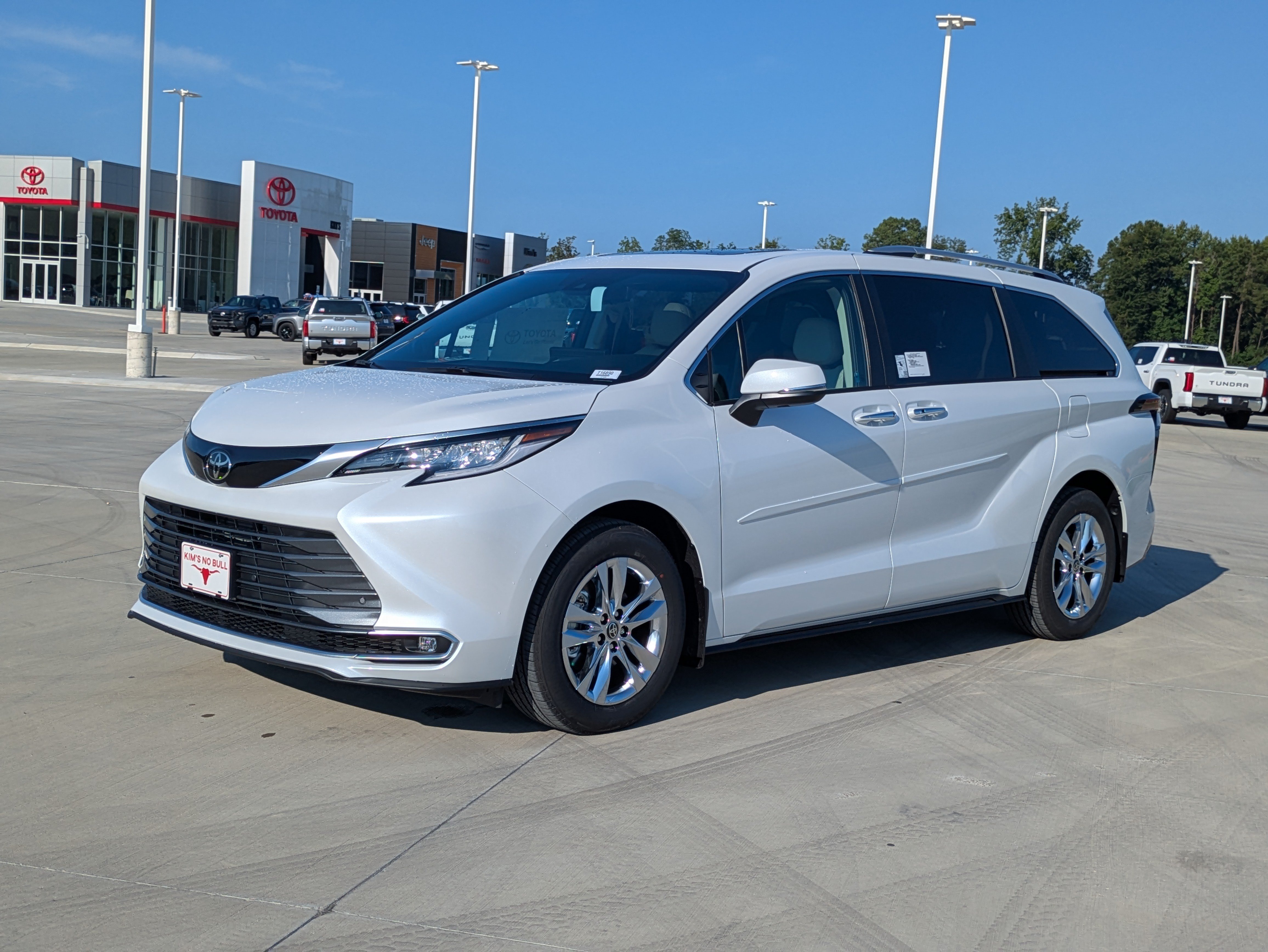 New 2026 Toyota Sienna Limited