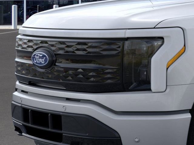 New 2025 Ford F150 Lightning Platinum image 17