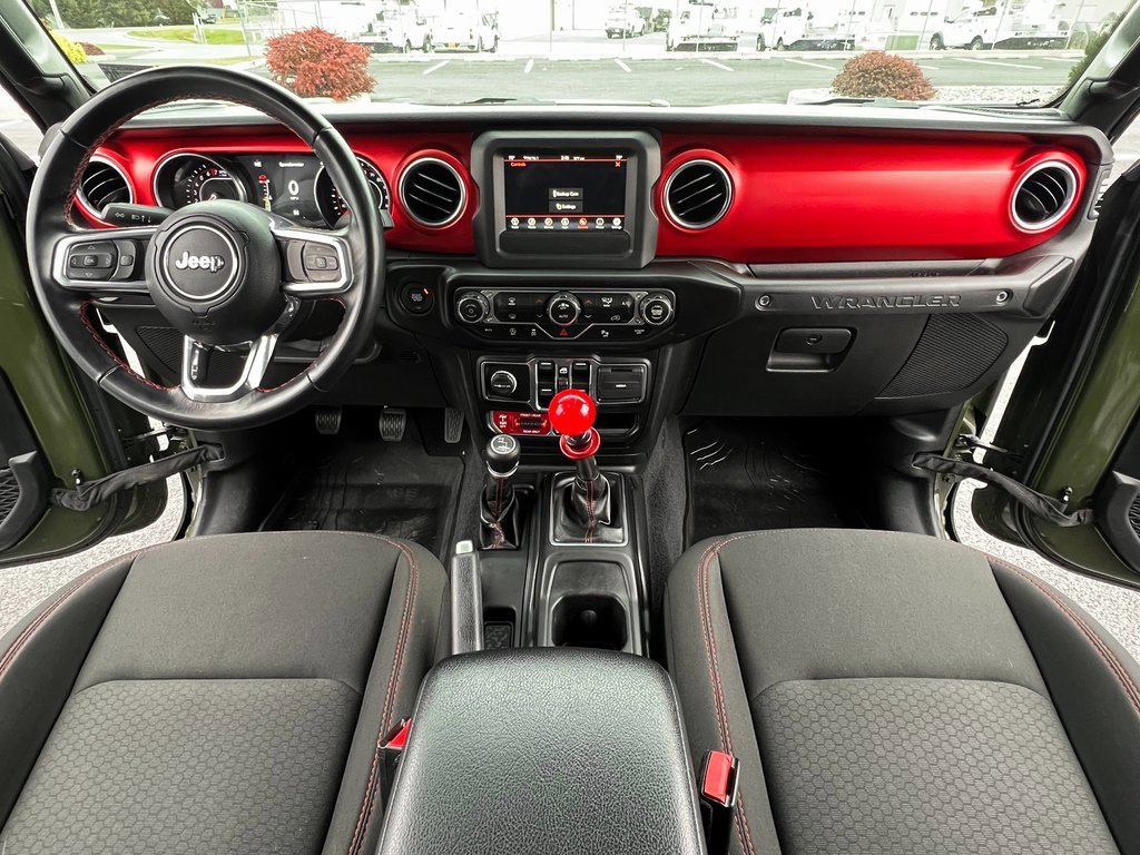 Used 2021 Jeep Wrangler Unlimited Rubicon w/ Safety Group image 4