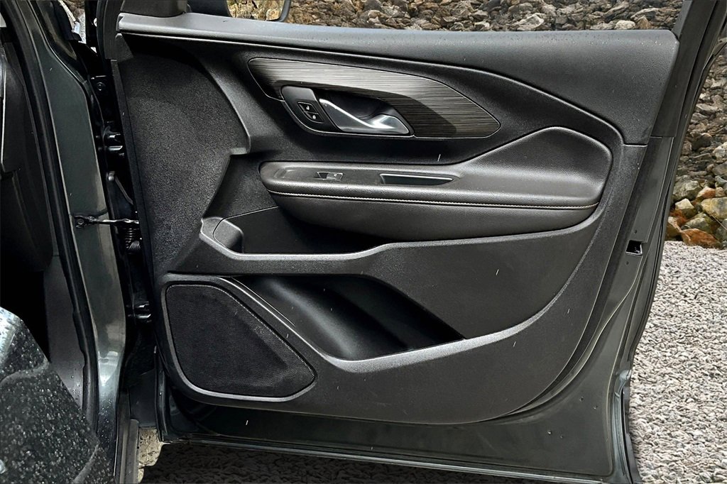 Used 2020 GMC Terrain SLT image 23