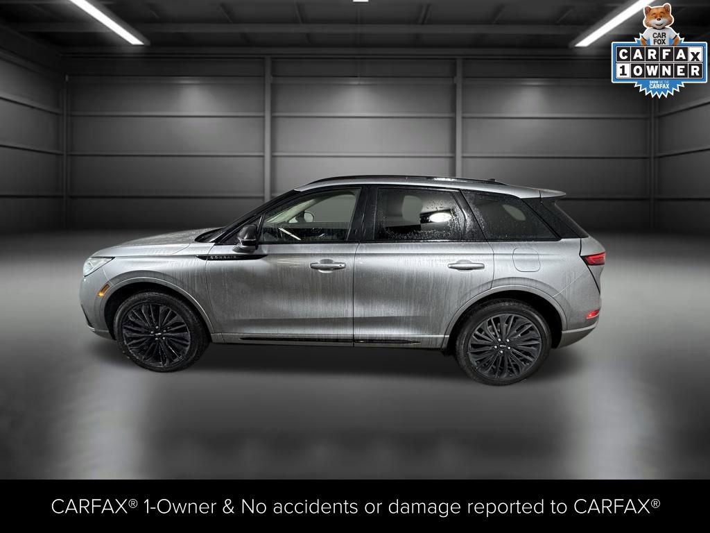 Certified 2023 Lincoln Corsair Reserve w/ Equipment Group 201A image 3