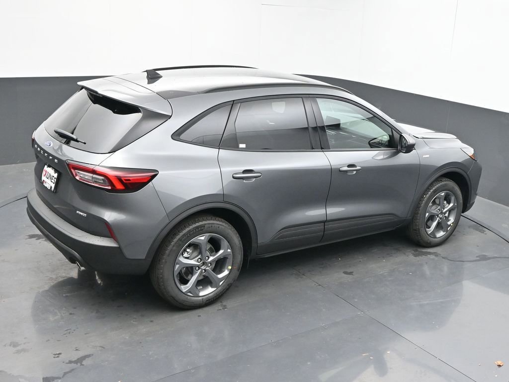 New 2026 Ford Escape ST-Line w/ Cold Weather Package image 40