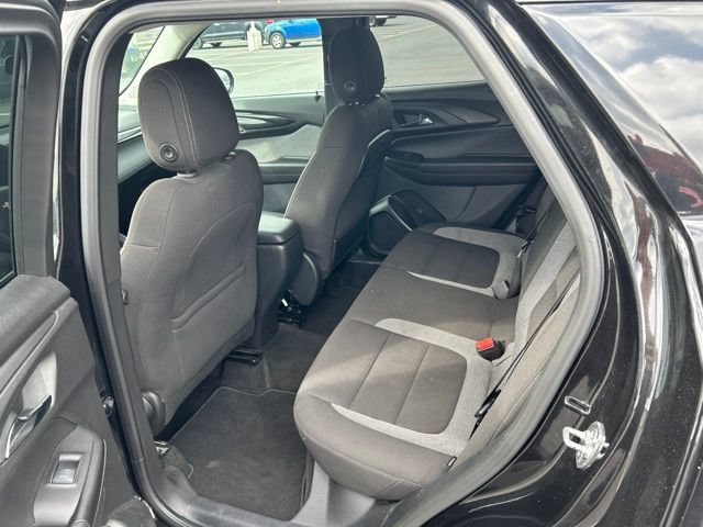 Used 2025 Chevrolet TrailBlazer LT AWD/4WD image 11