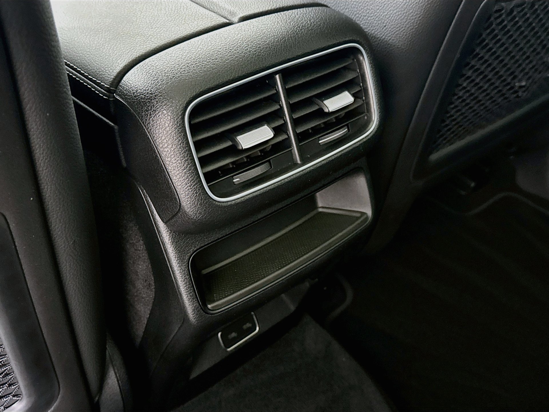 Certified 2025 Mercedes-Benz GLE 350 4MATIC image 28