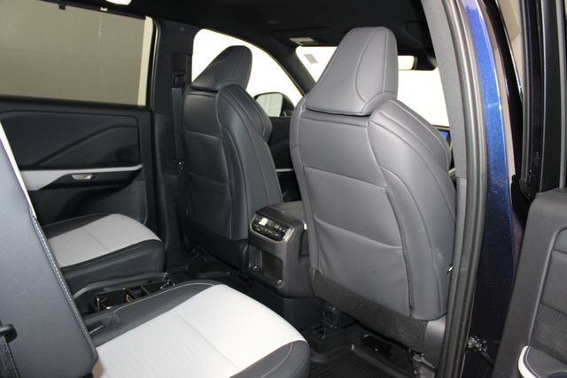 Used 2025 Lexus TX 500h AWD w/ Technology Package image 25