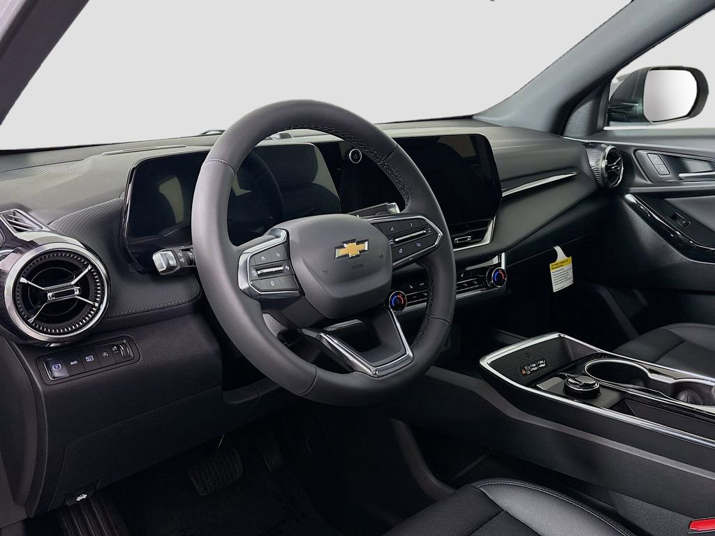 New 2026 Chevrolet Equinox LT w/ Convenience Package II AWD/4WD image 9