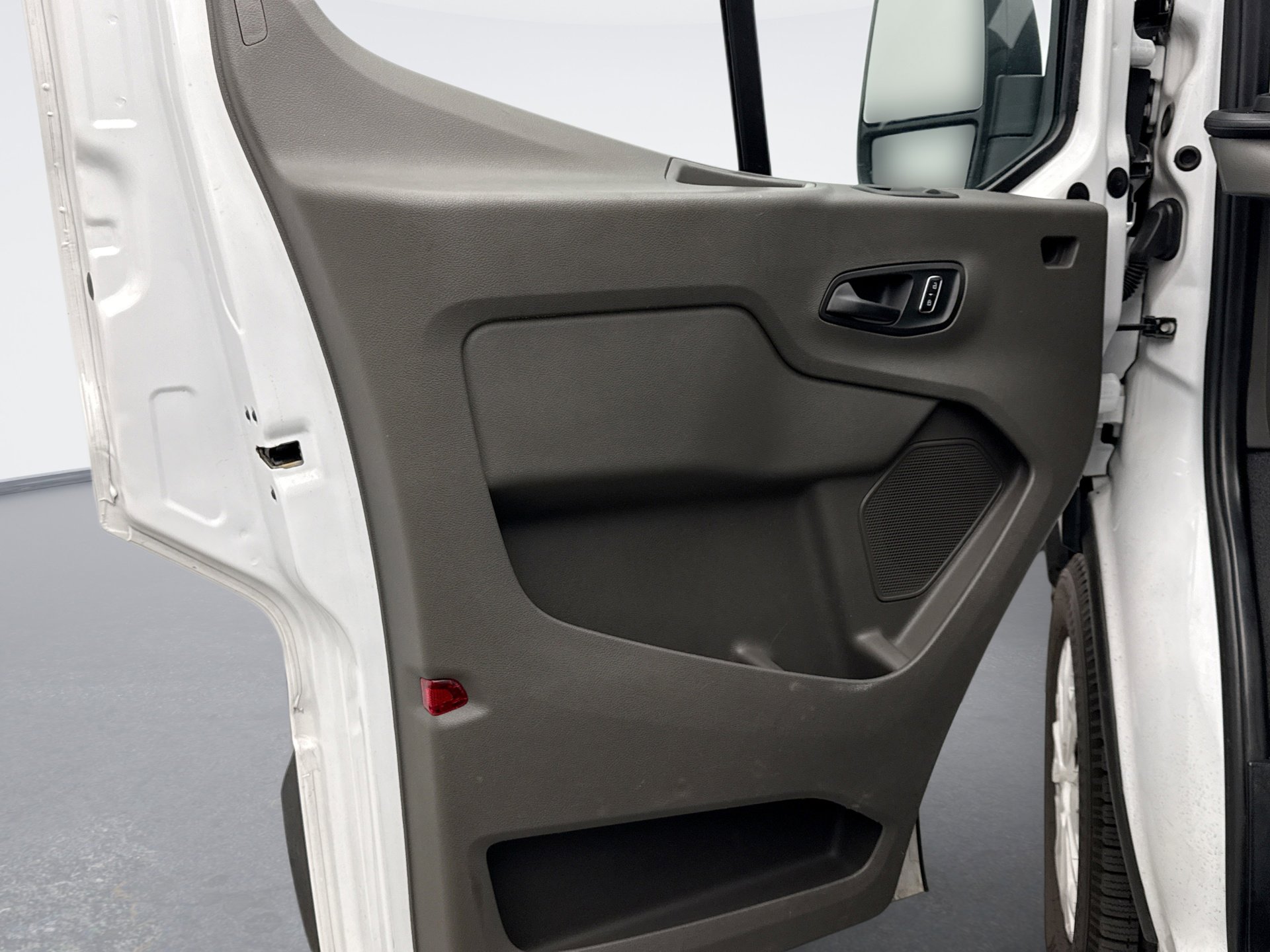 Used 2023 Ford Transit 250 Low Roof w/ Exterior Upgrade Package image 9