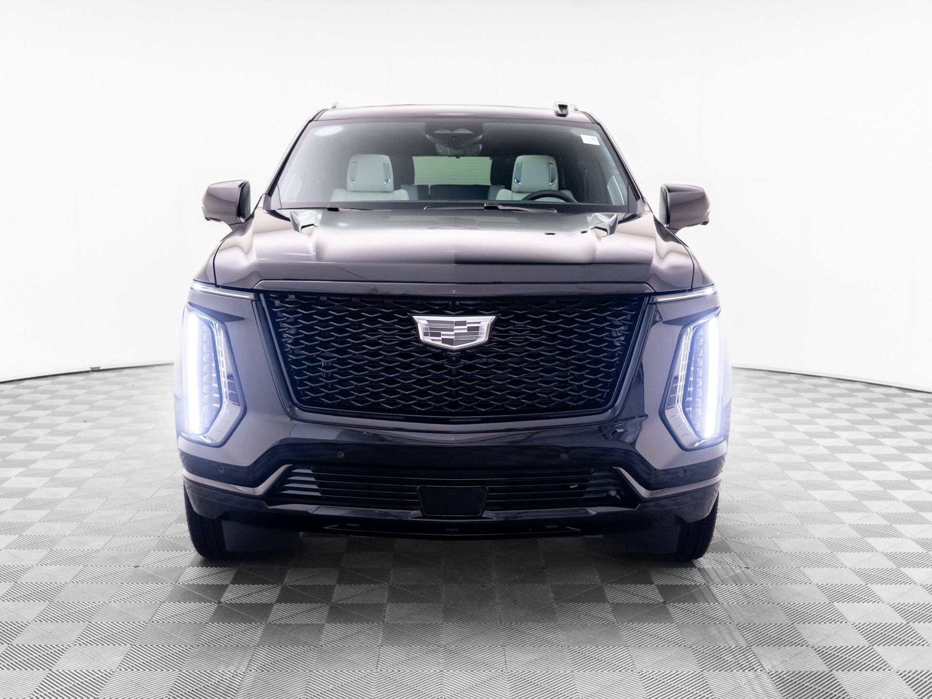 New 2026 Cadillac Escalade ESV Platinum Sport w/ LPO, ONYX Package AWD/4WD image 8
