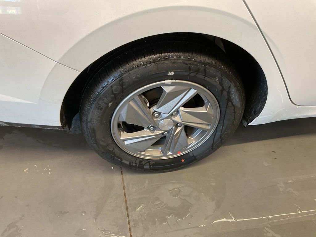 New 2026 Hyundai Elantra SE w/ Cargo Package image 20