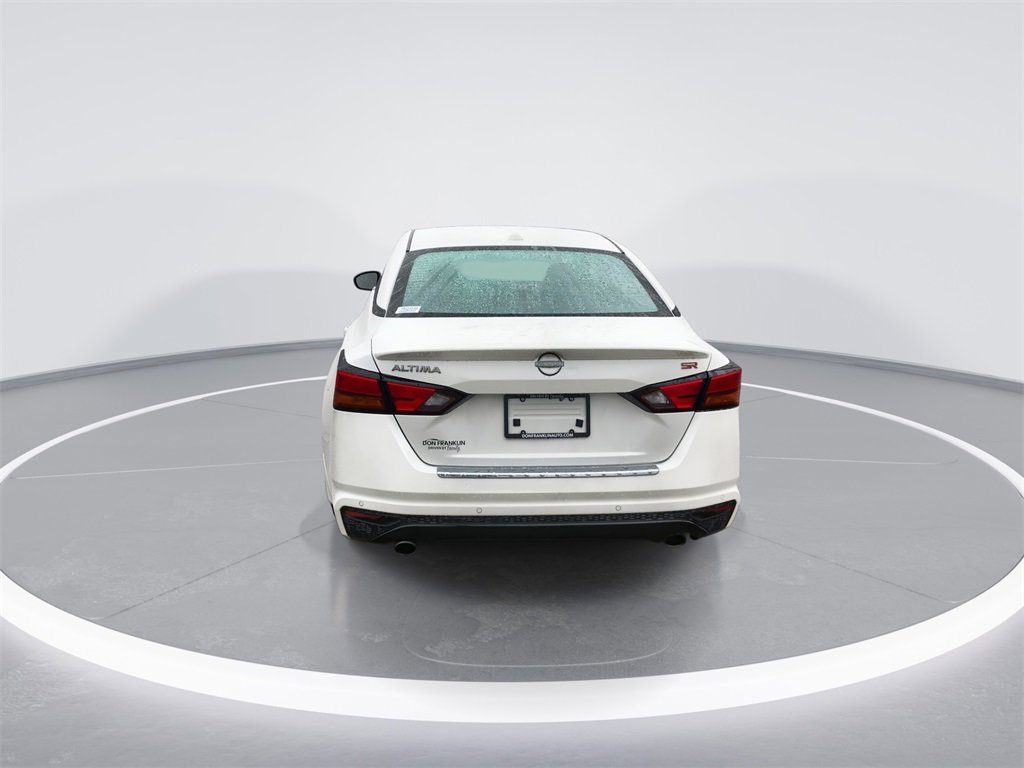 Used 2023 Nissan Altima 2.5 SR image 7