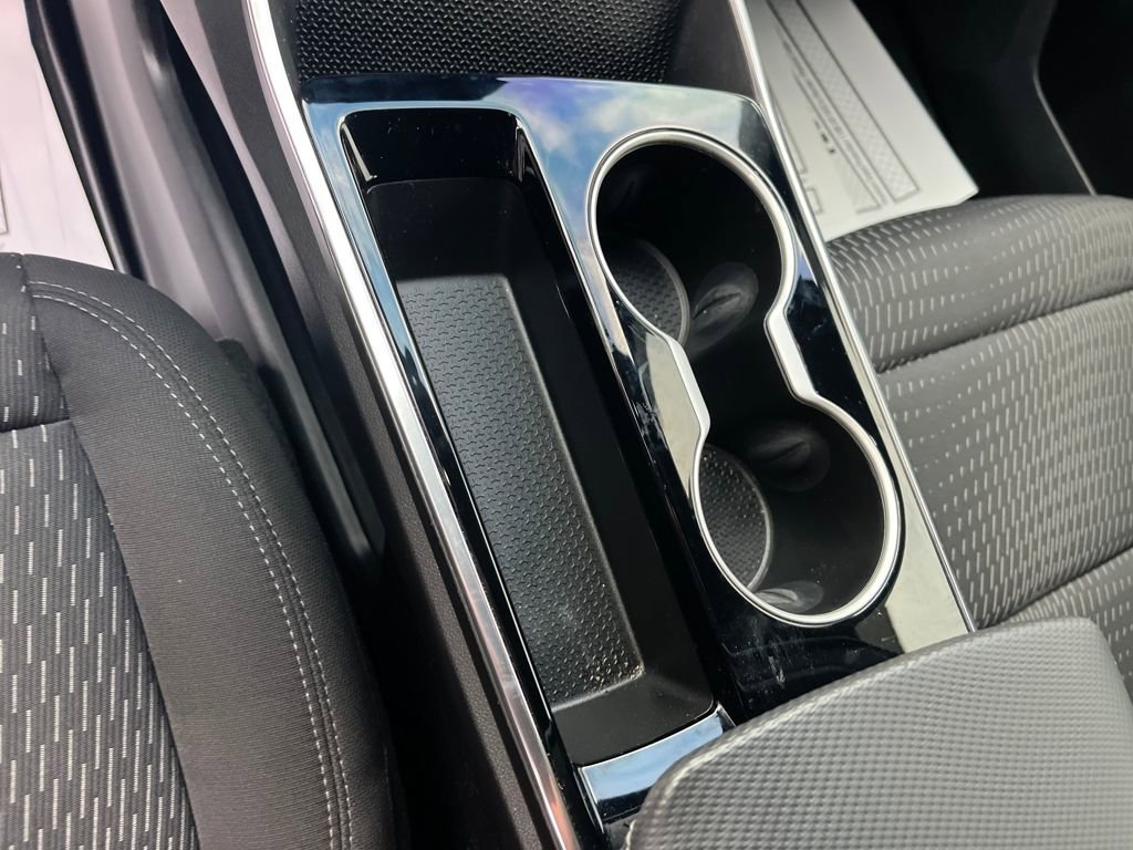 Used 2025 Chevrolet Equinox LT image 16