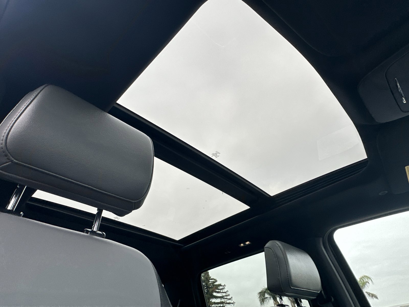 Certified 2025 Ford F150 Lightning Lariat image 17