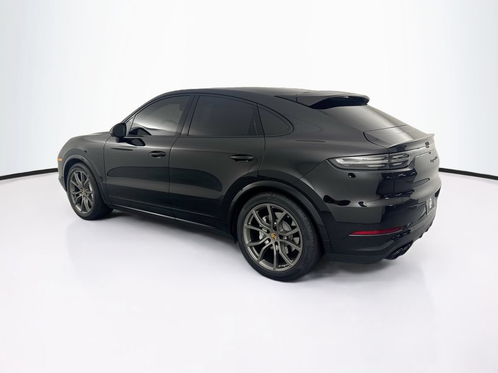Used 2023 Porsche Cayenne Turbo AWD/4WD image 7